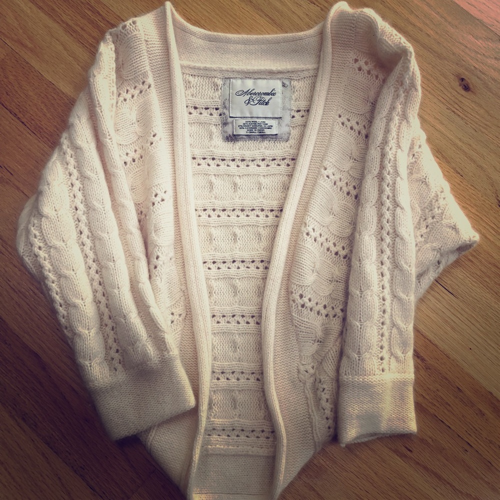 Wool/Cashmere/Rabbit Hair Cropped Sweater